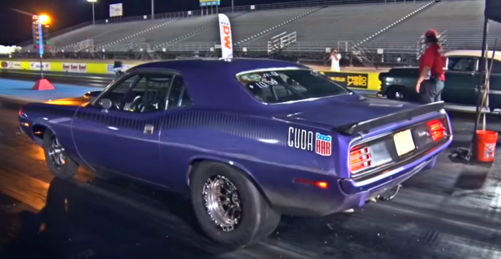 plum crazy hemi cuda drag racing