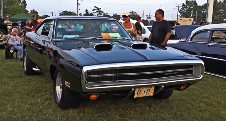 custom 1970 dodge charger 500