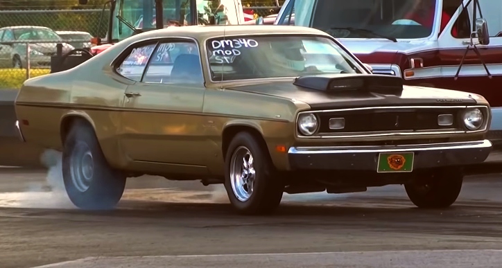 1970 plymouth duster drag racing