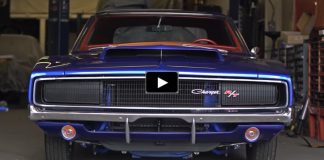custom 1968 dodge charger 528 hemi 4-speed