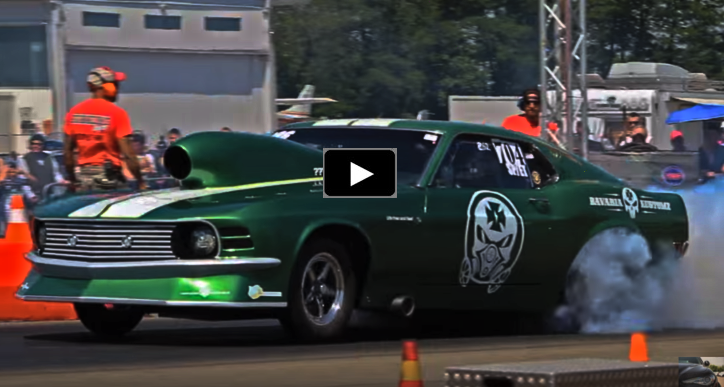 modified 1970 ford mustang drag racing