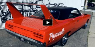 original 1970 plymouth superbird 440