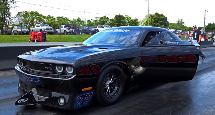 jack french vixen hellcat challenger drag racing