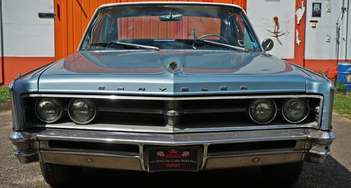 1966 chrysler 300 2-door coupe hardtop