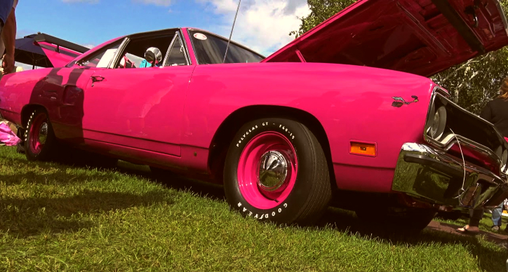 moulin rouge 1970 plymouth road runner