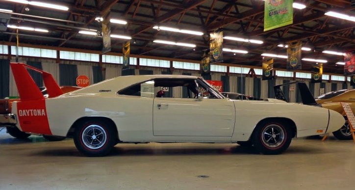 1969 dodge charger dayton 440 4-speed