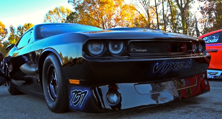 twin turbo hemi dodge challenger vixen