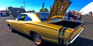 1968 dodge hemi super bee