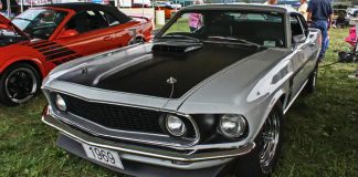 boss 428 ford mustang prototype