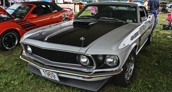 boss 428 ford mustang prototype
