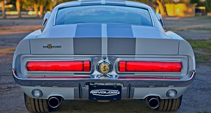 1967 Shelby GT500 - Revology Cars