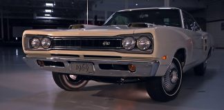 1969 dodge super bee 426 hemi 4-speed