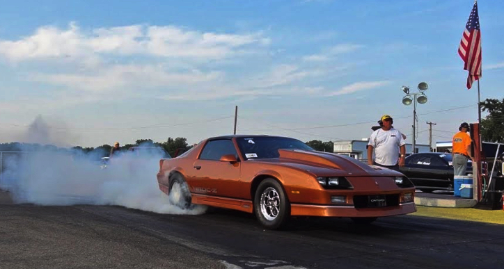 wheelstanding iroc z camaro