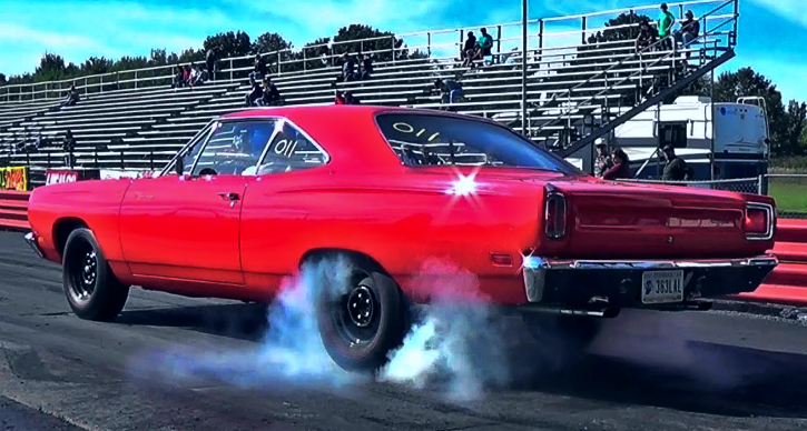 A12 plymouth road runner pure stock drags