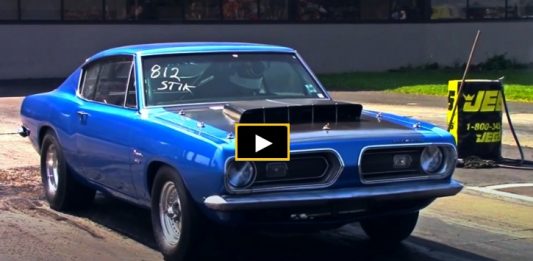 a body plymouth barracuda drag racing