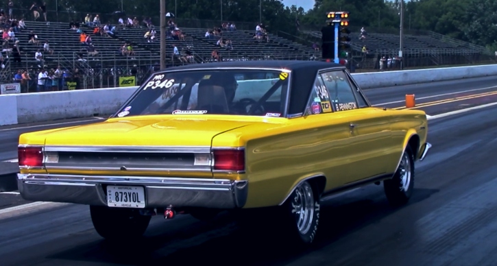 plymouth satellite drag racing