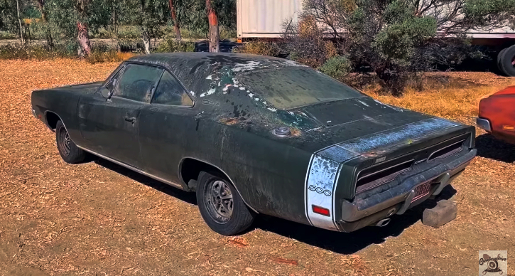 barn find dodge charger 500