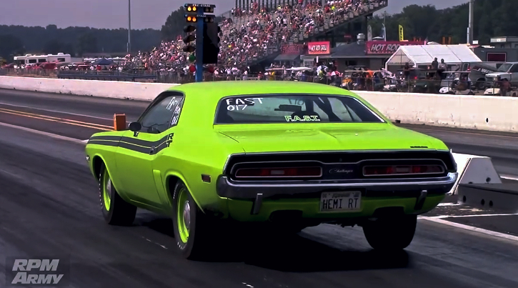 1971 dodge hemi challenger 1/4 mile pass