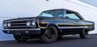 1967 plymouth belvedere gtx 426 hemi 4 speed