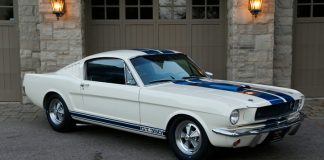 wimbledon white 1965 shelby gt350 race car