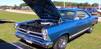 ford fairlane 390 drag racing