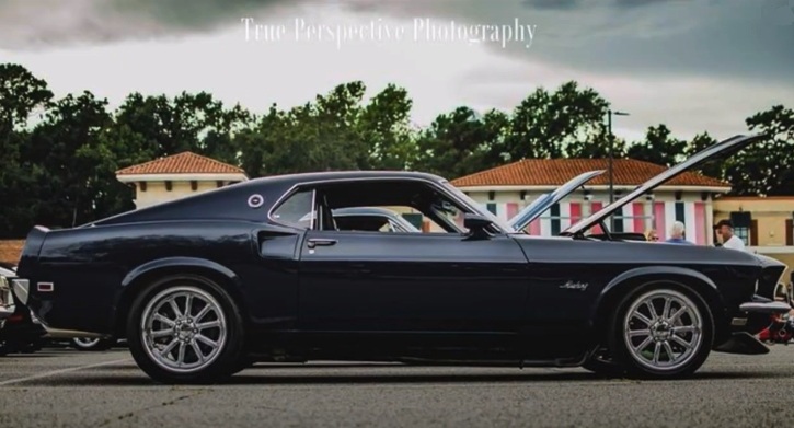classic ford mustang build