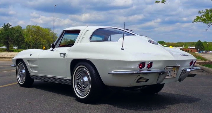 1963 chevrolet corvette 4-speed