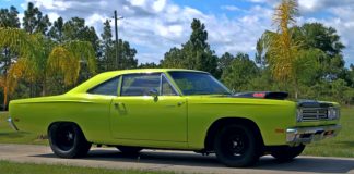 1969 plymouth road runner 440 build