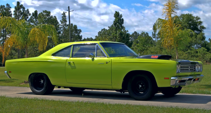 1969 plymouth road runner 440 build