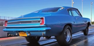 1967 plymouth barracuda drag racing