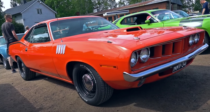 2021 mopar meet in finland