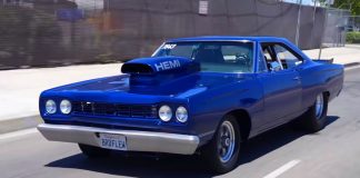 1,200hp Plymouth 572 HEMI Road Runner