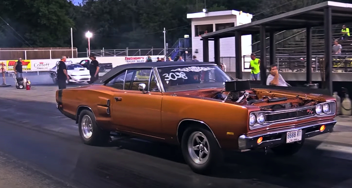 dodge coronet r/t drag racing