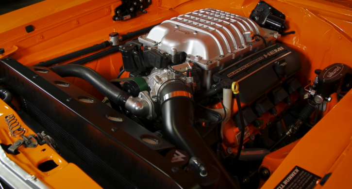 plymouth road runner hellcrate engine