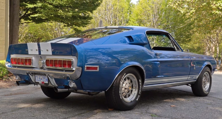 1968 shelby gt500 in acapulco blue