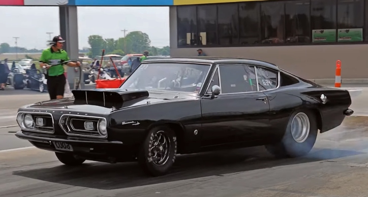 plymouth barracuda drag racing