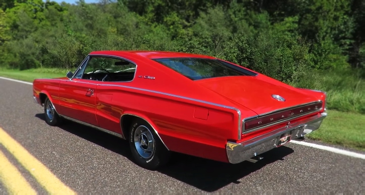 1967 dodge charger review