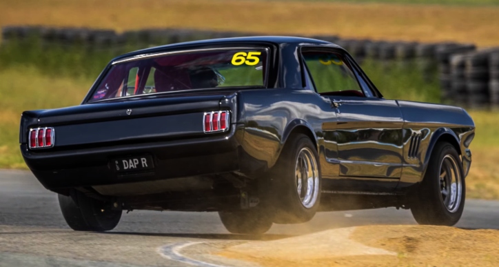1965 ford mustang built for the track