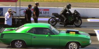 plymouth hemi cuda drag racing sportbikes