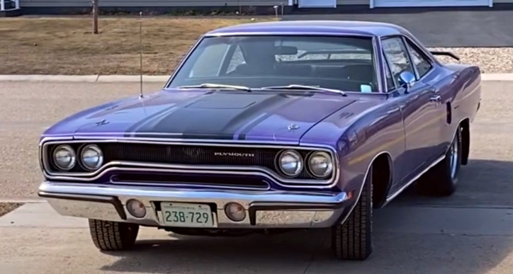 1969 roadrunner purple