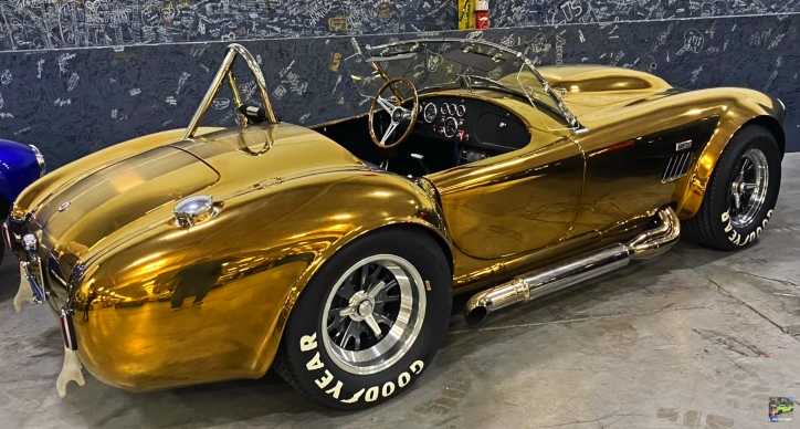 shelby cobra copper body