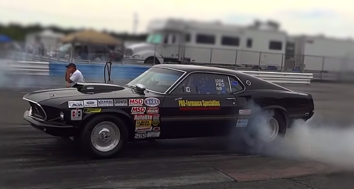 big block 1969 ford mustang 1/4 mile drag racing