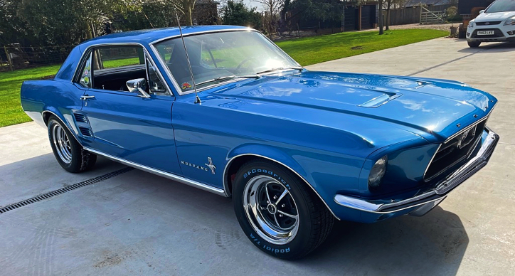 1967 Ford Mustang 4spd acapulco blue