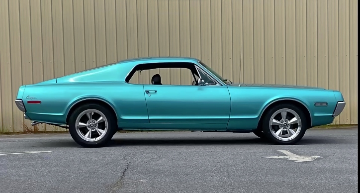 1968 Mercury Cougar Fastback