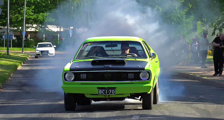 ’365 Street Racing’ 1970 Plymouth Duster