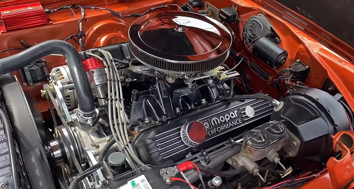 1967 Plymouth Belvedere GTX 440 engine