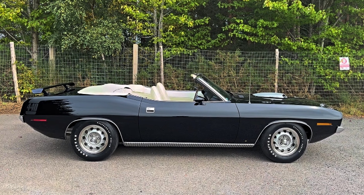 rare 1970 440-6 cuda convertible